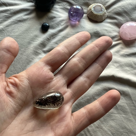 Assorted Crystal and Stone Collection - Picture 5 of 8